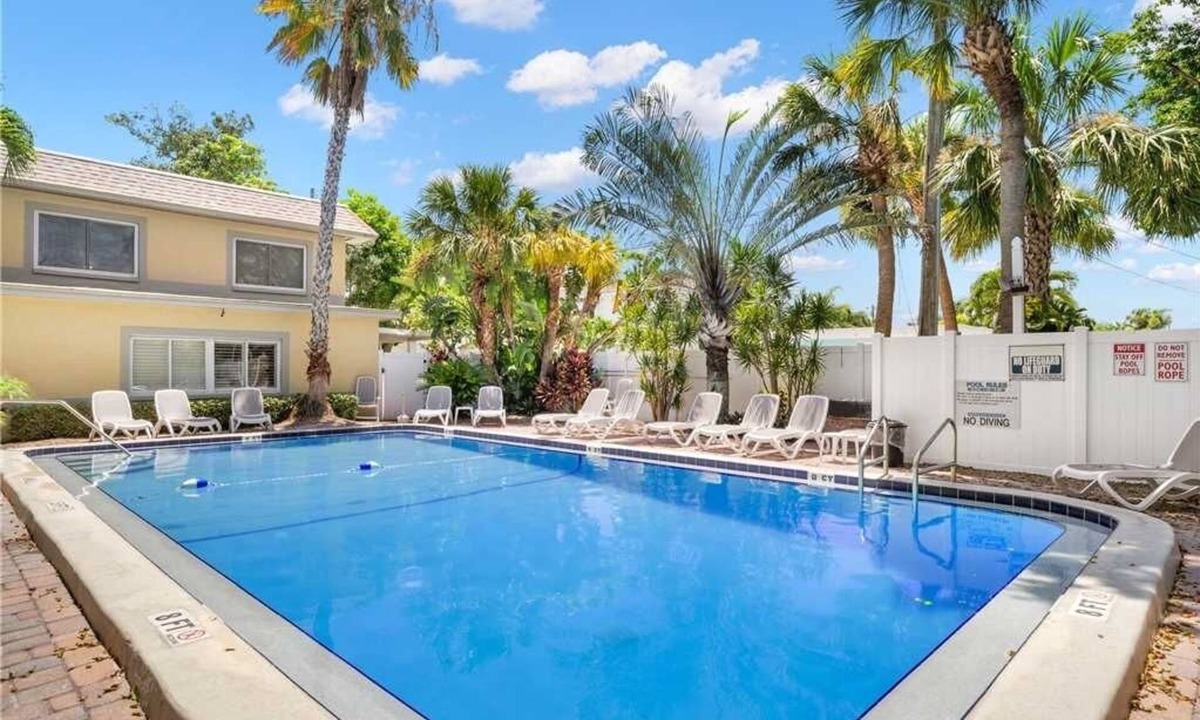 St. Pete Beach Condo | Waves 17 | Community Pool, Close to Beach Access + Activities!