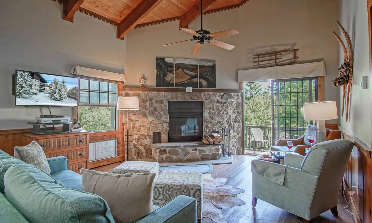 Snowshoe Condo | Whistlepunk #18: 4 Bedrooms, 3 Baths