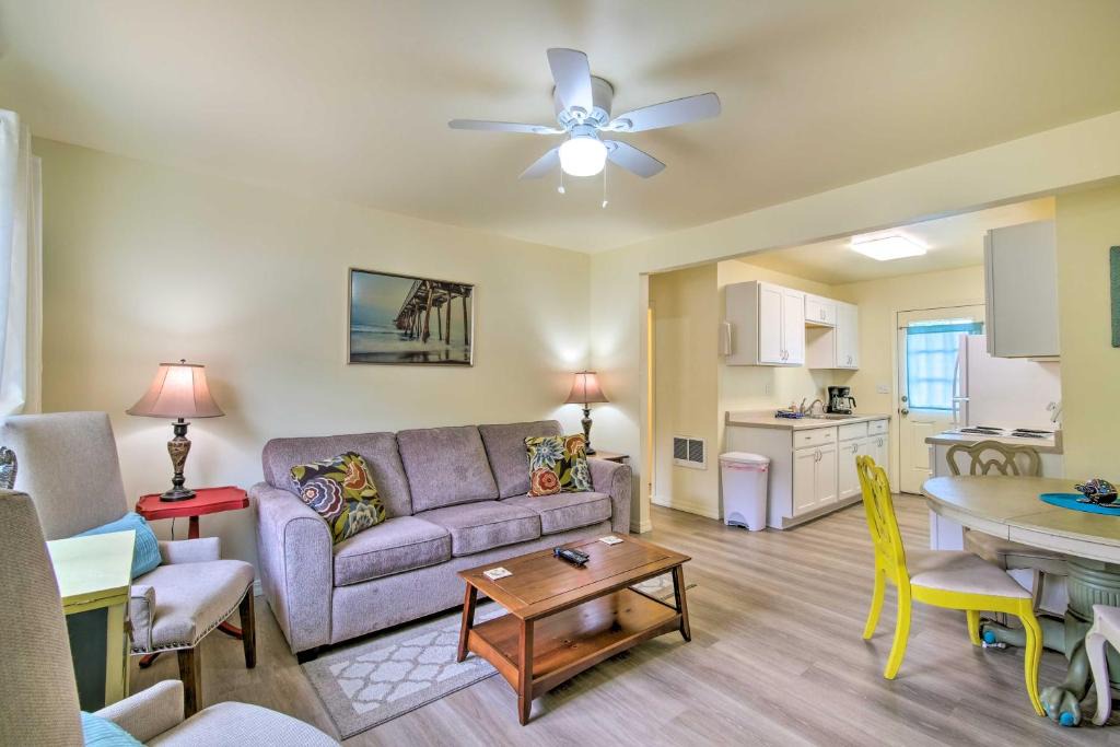 Winchester Bay Apartment | Winchester Bay Apt Near Dunes and State Parks!