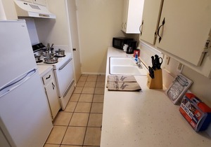1 BR APT w/ the Essentials, 15 mins to Ft Hood #14
