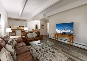 109 m² Condo ∙ 2 bedrooms ∙ 6 guests