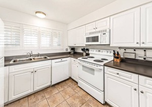 124 m² Condo ∙ 2 bedrooms ∙ 6 guests