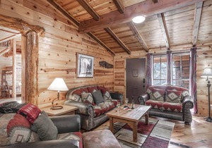 149 m² Cabin ∙ 3 bedrooms ∙ 8 guests