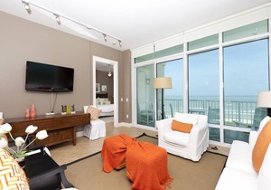 164 m² Condo ∙ 3 bedrooms ∙ 8 guests