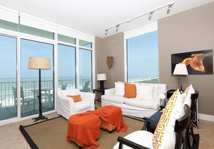 164 m² Condo ∙ 3 bedrooms ∙ 8 guests
