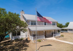 177 m² House ∙ 3 bedrooms ∙ 10 guests