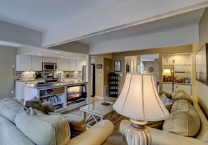 189 Beachwalk - Located in Shipyard Plantation and a quick walk to the ocean.