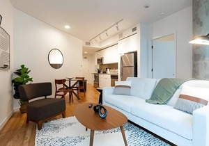 1BR | Rooftop, Gym, Pool | Bellevue | Sophari A