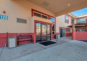 2-Star Hotel ∙ Days Inn by Wyndham Manitou Springs