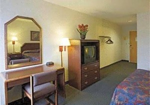 2-Star Hotel ∙ Americas Best Value Inn Franklin