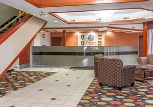 2-Star Hotel ∙ Comfort Inn Maumee - Perrysburg Area