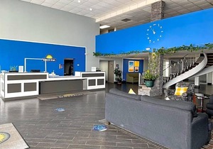 2-Star Hotel ∙ Days Inn by Wyndham Fort Wright Cincinnati Area