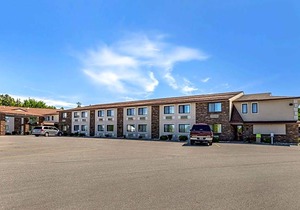 2-Star Hotel ∙ Quality Inn Saint Ignace
