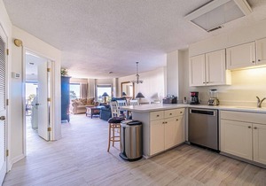 213 Sea Cloisters-Oceanfront condo-just steps to beach