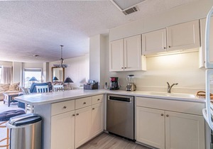 213 Sea Cloisters-Oceanfront condo-just steps to beach