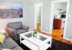 2BD/1BA - The Treehouse - 1930's Hyde Park Home by UT/Downtown