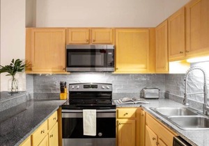 2BR 2BA CozySuites in the heart of Indianapolis