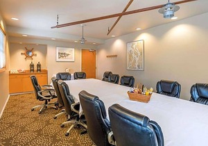 3-Star Hotel ∙ Inn at Port Gardner, Ascend Hotel Collection