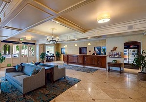 3-Star Hotel ∙ Ayres Hotel Seal Beach