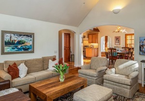 3802 Lobos Cottage ~ Quiet Area, Walk Everywhere