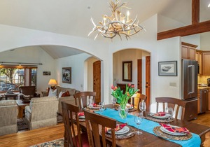 3802 Lobos Cottage ~ Quiet Area, Walk Everywhere