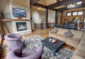393 m² Luxury rental ∙ 5 bedrooms ∙ 14 guests