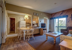 3BR Summer Retreat/Close to Weirs Beach
