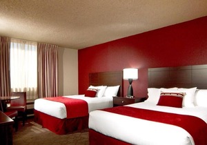 4 x Sedona Queen Non Smoking Rooms at Edgewater Casino Resort