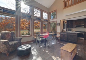 4BR Boyneland Slopeside Disciples Village Condo | Fireplace| Ski Cubbies