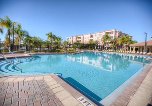 5025 Shoreway Loop #203