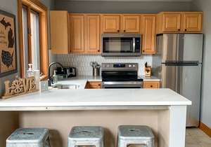 5BR/4BA Luxury Boyne Mountain Condo. Ski-In/Ski-Out & Walk to Lodge & Spa.