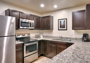 6D Moab RedCliff Condo Pet Friendly Pool and Hot Tub