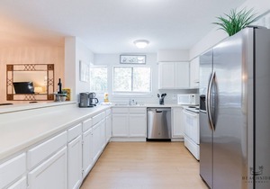 70 Springwood Villa - 3 bedroom, near Coligny Condo, Tennis