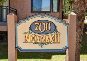 700 Monarch 302