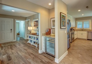 8 Turtle Lane Club - Few Steps to the pool & beach!