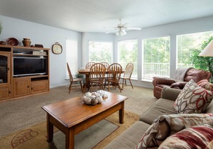 87 m² Condo ∙ 2 bedrooms ∙ 6 guests