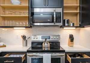 Abode | Germantown | 5 Beds | Great For Groups!