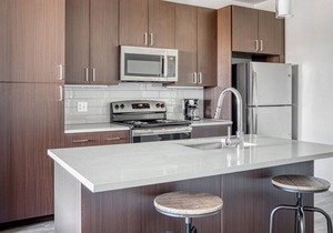 Airy Five Points 2BR w/ Roof Deck & Gym, walk to RiNo bars, by Blueground