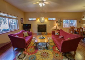 Alpine Haus - Four Bedroom Home