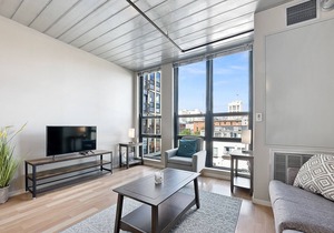 Amazing Condo in the Heart of Ann Arbor 319