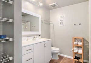 Amazing Condo in the Heart of Ann Arbor 121