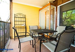 Barton Hills Condo