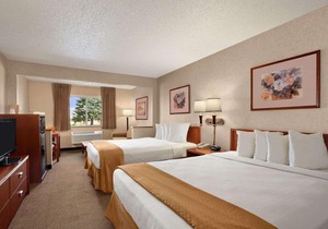 Baymont by Wyndham Golden/Red Rocks