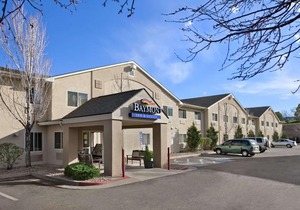 Baymont by Wyndham Golden/Red Rocks