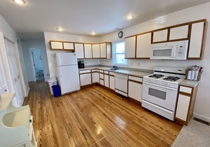 *Beach Block (3BD) Condo*