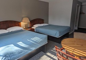Beach Harbor Resort