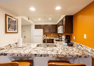 Beautiful Club Wyndham South Shore, 1 Bedroom Deluxe Suite
