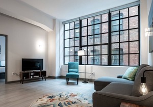 Beautiful Condo - Heart of Business District 602