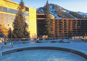 Beautiful studio unit at resort, sleeps 2
