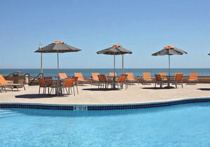 Beautiful studio unit at resort, sleeps 4